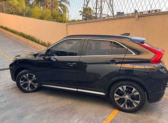 MITSUBISHI ECLIPSE CROSS 1.5 MIVEC TURBO GASOLINA HPE-S CVT